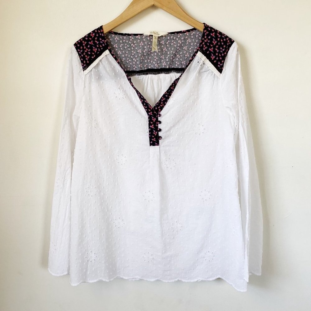 Matilda Jane Snow Globe Long Sleeve Tunic White Eyelet Top Women's Medium